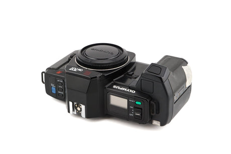 Olympus OM707 