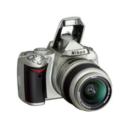 Réflex D40 - Gris + Nikon AF-S DX Nikkor 18-55mm f/3.5-5.6G ED II f/3.5-5.6 de segunda mano en Camera Market