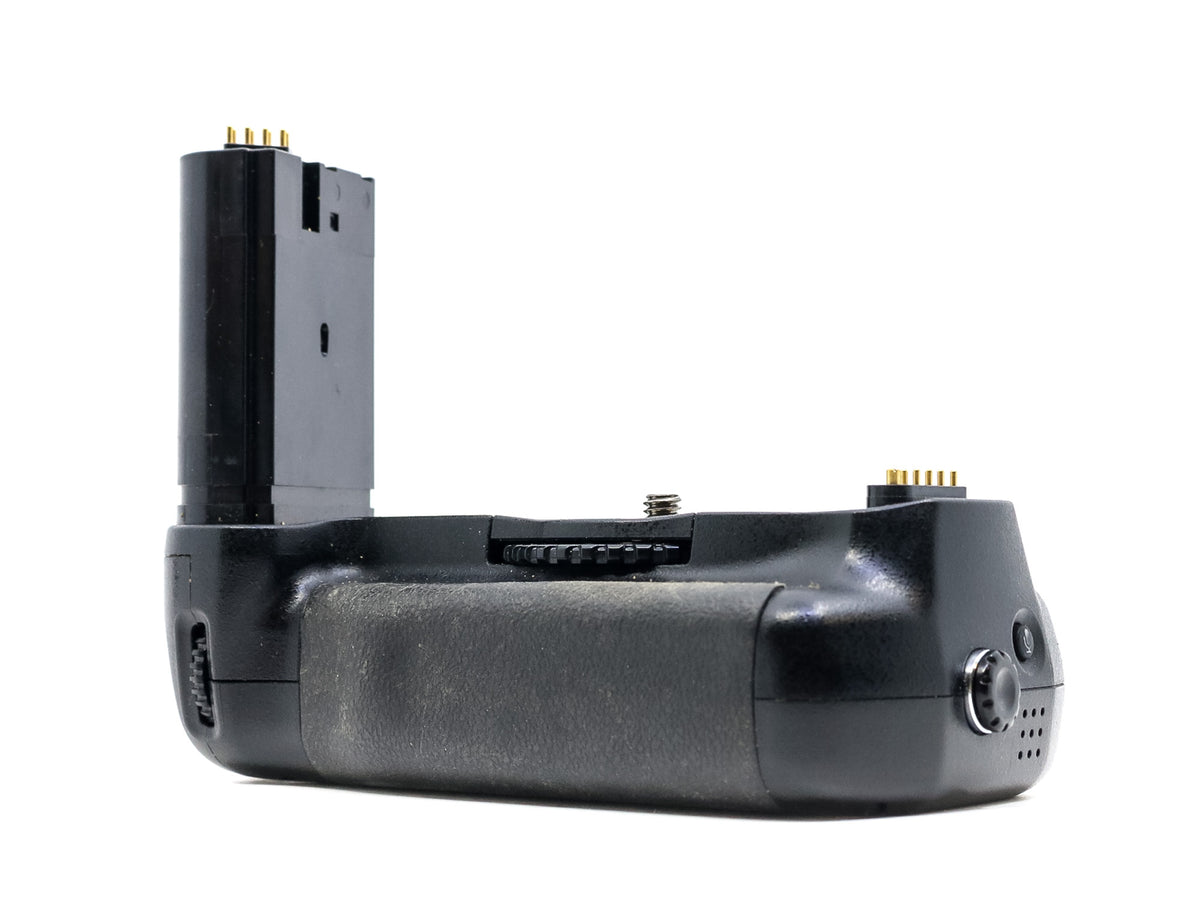 Nikon MB-D100 Battery Grip · main image