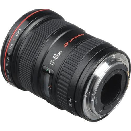 EF 17-40mm f/4 Lenses 