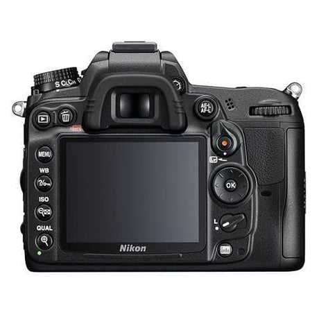 D7000 SLR - Black + Nikon 18-55mm f/3.5-5.6G Nikon AF-S DX Nikkor f/3.5-5.6G VR 