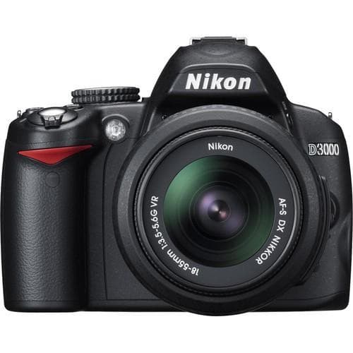 Réflex D3000 - Negro + Nikon AF-S DX Nikkor 18-55mm f/3.5-5.6G ED + Nikon AF-S DX Nikkor 55-200mm f/4-5.6G ED f/3.5-5.6 + f/4-5.6 · imagen principal