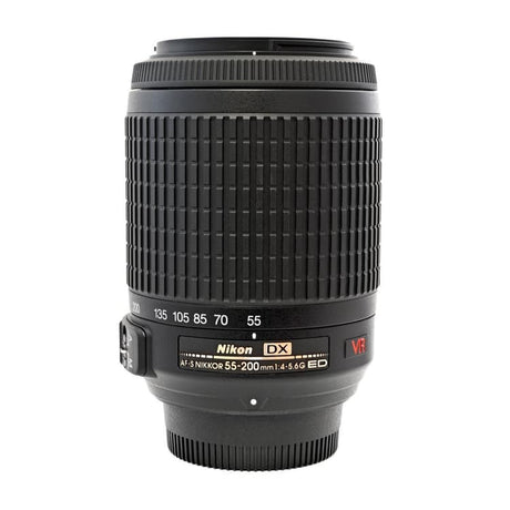 SLR D5100 - Black + Nikon DX AF-S 55-200mm f/4-5.6G ED VR f/4-5.6 