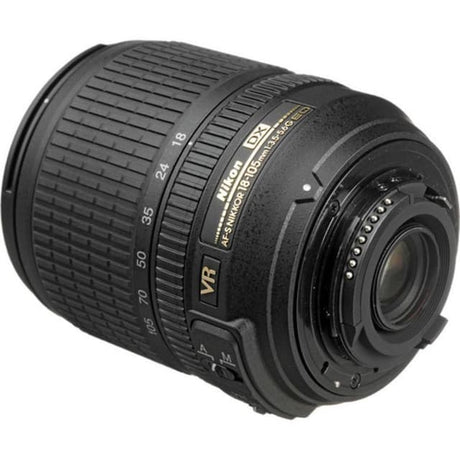 SLR D3200 - Black + Nikon AF-S DX Nikkor 18-105mm F3.5-5.6G ED VR f/3.5-5.6 