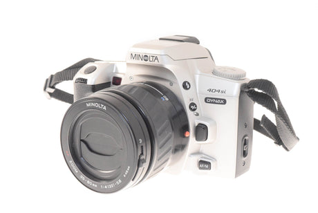 Minolta Dynax 404si + 35-80mm f4-5.6 AF Zoom 