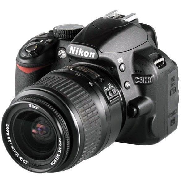 DSLR D5100 - Black + Nikon AF-S DX Nikkor 18-55 mm f/3.5-5.6G II ED f/3.5-5.6G de segunda mano en Camera Market