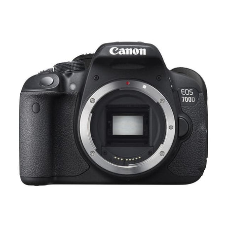 EOS 700D SLR - Black + Canon EF-S 24MM 1:2.8 STM f/3.5-5.6 