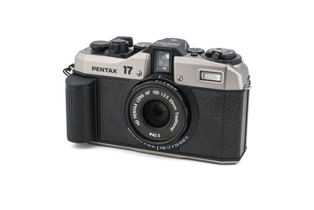 Pentax 17, Half-Frame 35mm Compact Film Camera de segunda mano en Camera Market