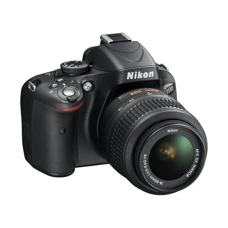 SLR D5100 - Black + Nikon AF-S DX Nikkor 18-55mm f/3.5-5.6G VR f/3.5-5.6 