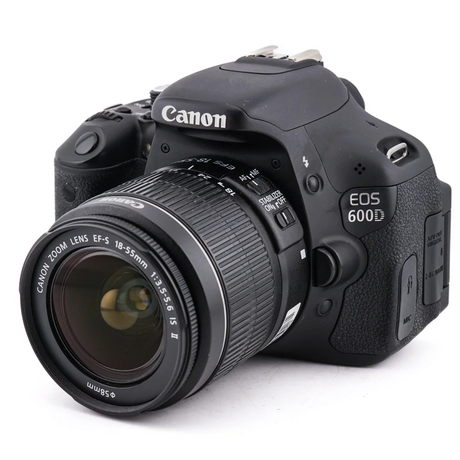 Canon EOS 600D - Digital SLR Camera 