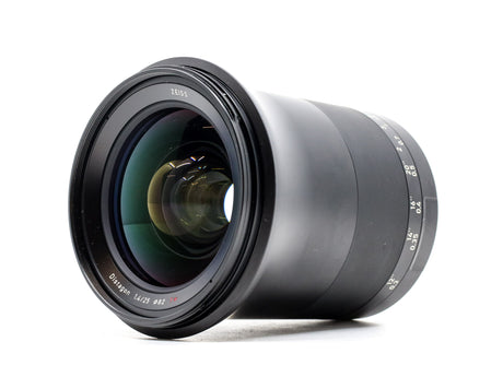 Zeiss Milvus 25mm f/1.4 ZE - Canon EF fit