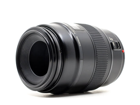Canon EF 100mm f/2.8 Macro 