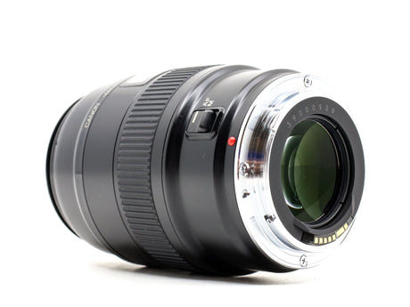 Canon EF 100mm f/2.8 Macro 