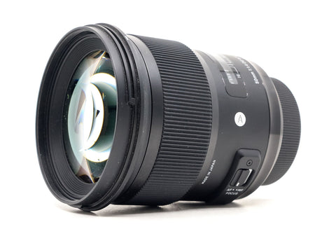 Sigma 50mm f/1.4 DG HSM ART - Nikon-kiinnitys