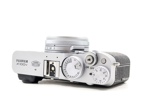 Fujifilm X100V 