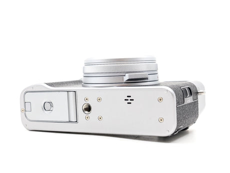 Fujifilm X100V 