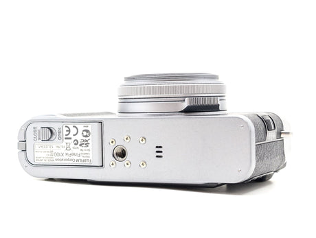 Fujifilm X100 