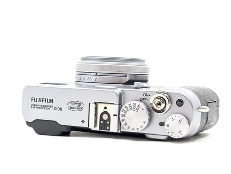 Fujifilm X100 
