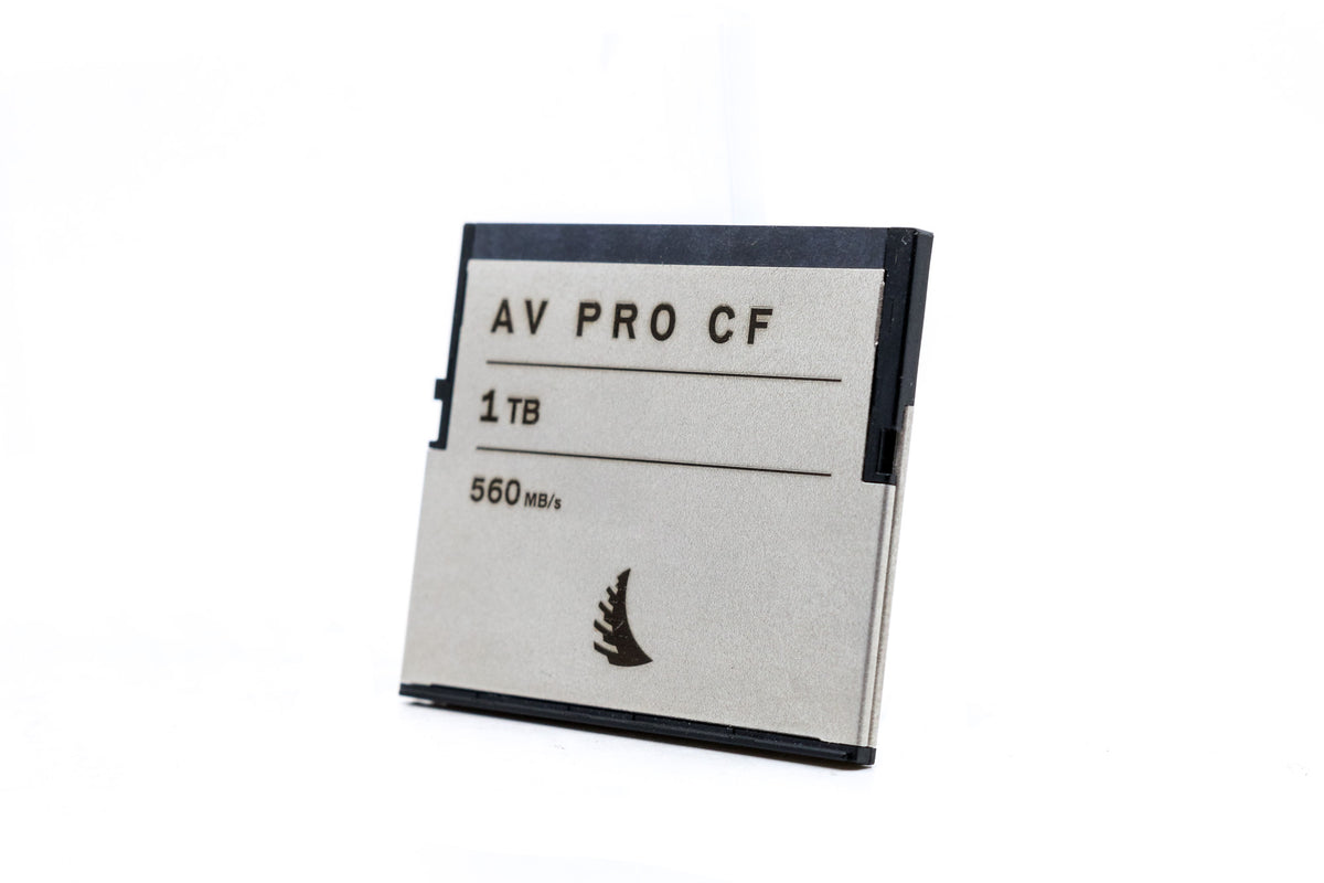 Angelbird 1TB AV Pro CFast 2.0 CF Card · imagen principal