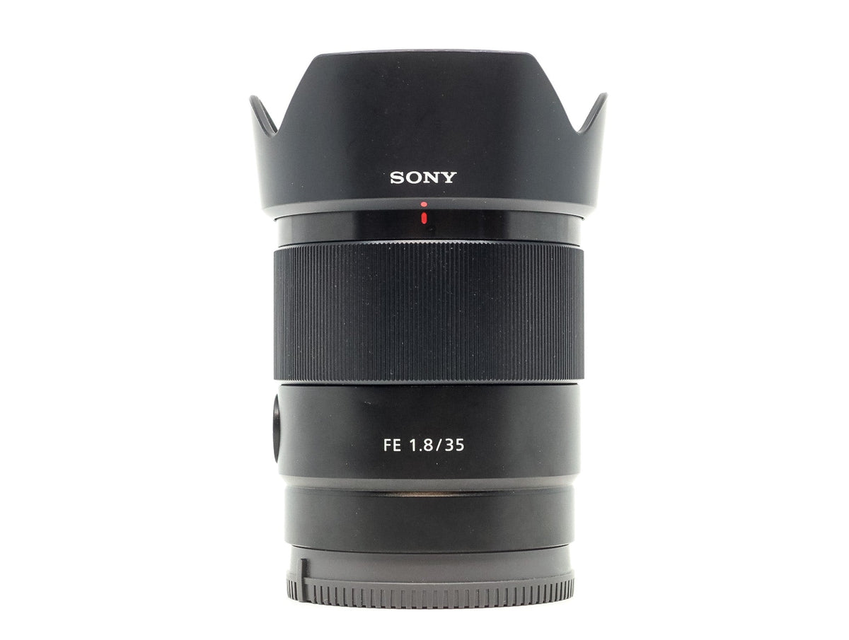 Sony FE 35mm f/1.8 · main image