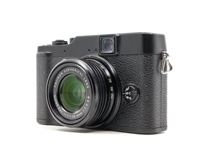 Fujifilm X10 