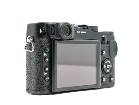 Fujifilm X10 