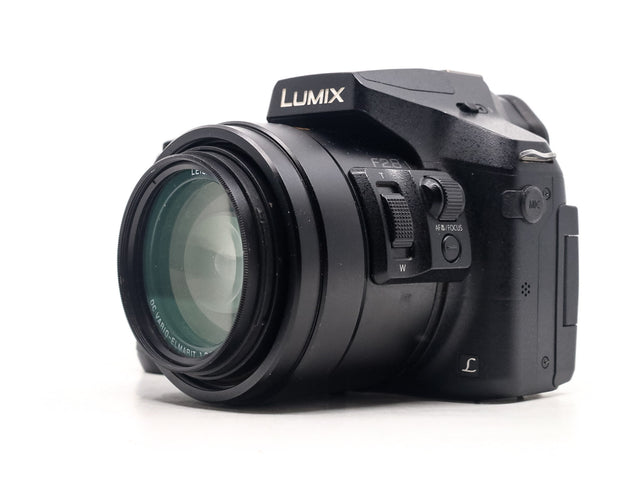 Panasonic Lumix FZ330 de segunda mano en Camera Market