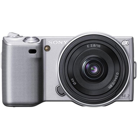 Alpha NEX-5K - Silver + sony 18 - 55mm f/3.5-5.6 