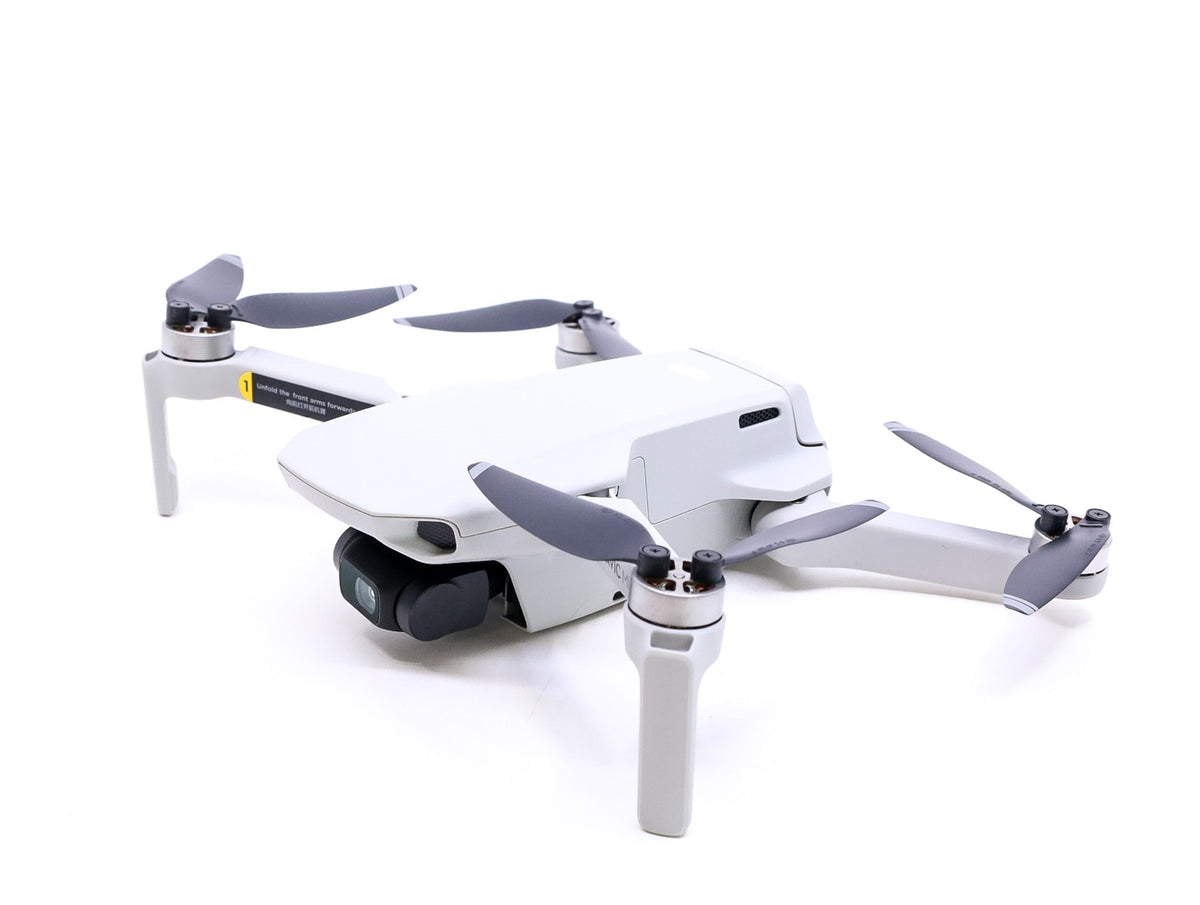 DJI Mavic Mini Fly More Combo with Mavic Mini Controller · main image
