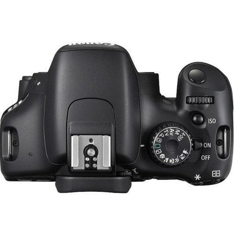 Canon SLR EOS 550D - Black + Canon EFS 18-55mm IS f/3.5-5.6 III
