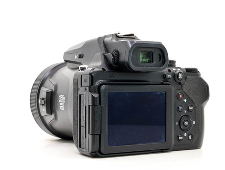 Nikon Coolpix P1000