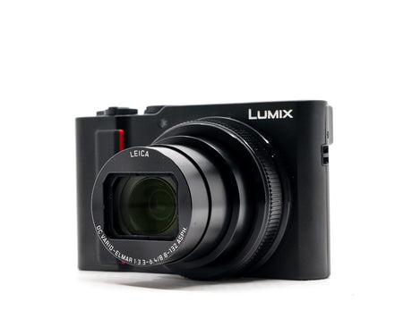 Panasonic Lumix DC-TZ220