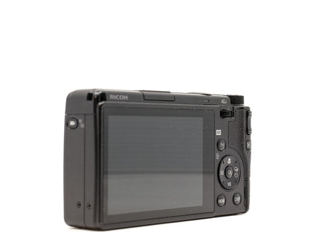 Ricoh GR IV HDF