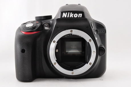 Nikon D3300 24.1 MP DSLR AF-S DX 18-55mm f/3.5-5.6G ED II 