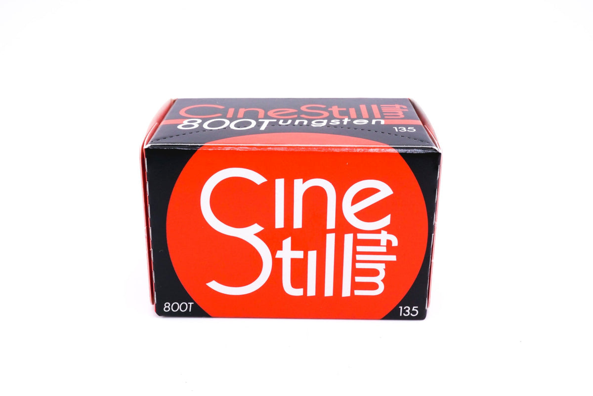 Cinestill 800T (35mm) 36 kuvaa · imagen principal