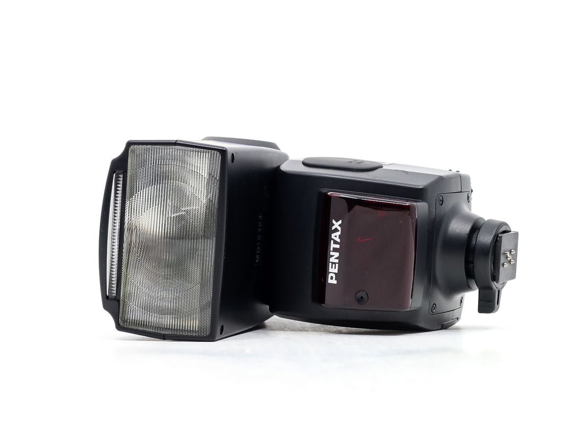 Pentax AF540FGZ II Flash · imagen principal