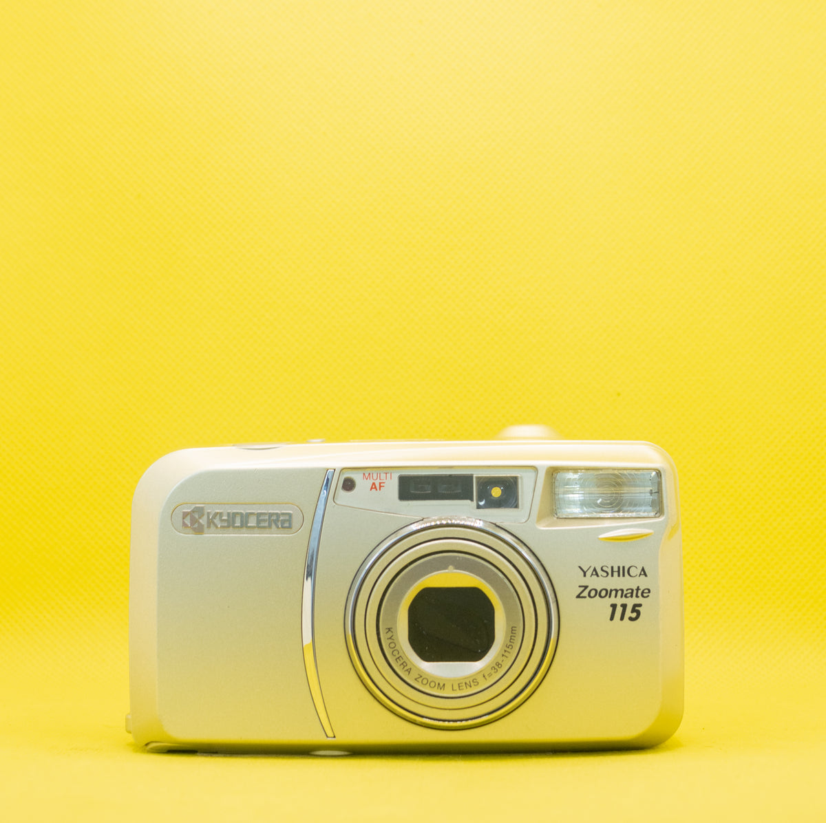 Yashica Zoomate 115 (Kyocera Premium Version) · imagen principal