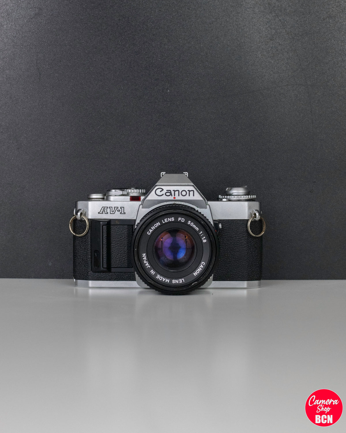 Canon AV-1 + 50mm FD 1.8 - Cámara Analógica Vintage Reflex de 35mm (SLR) · imagen principal